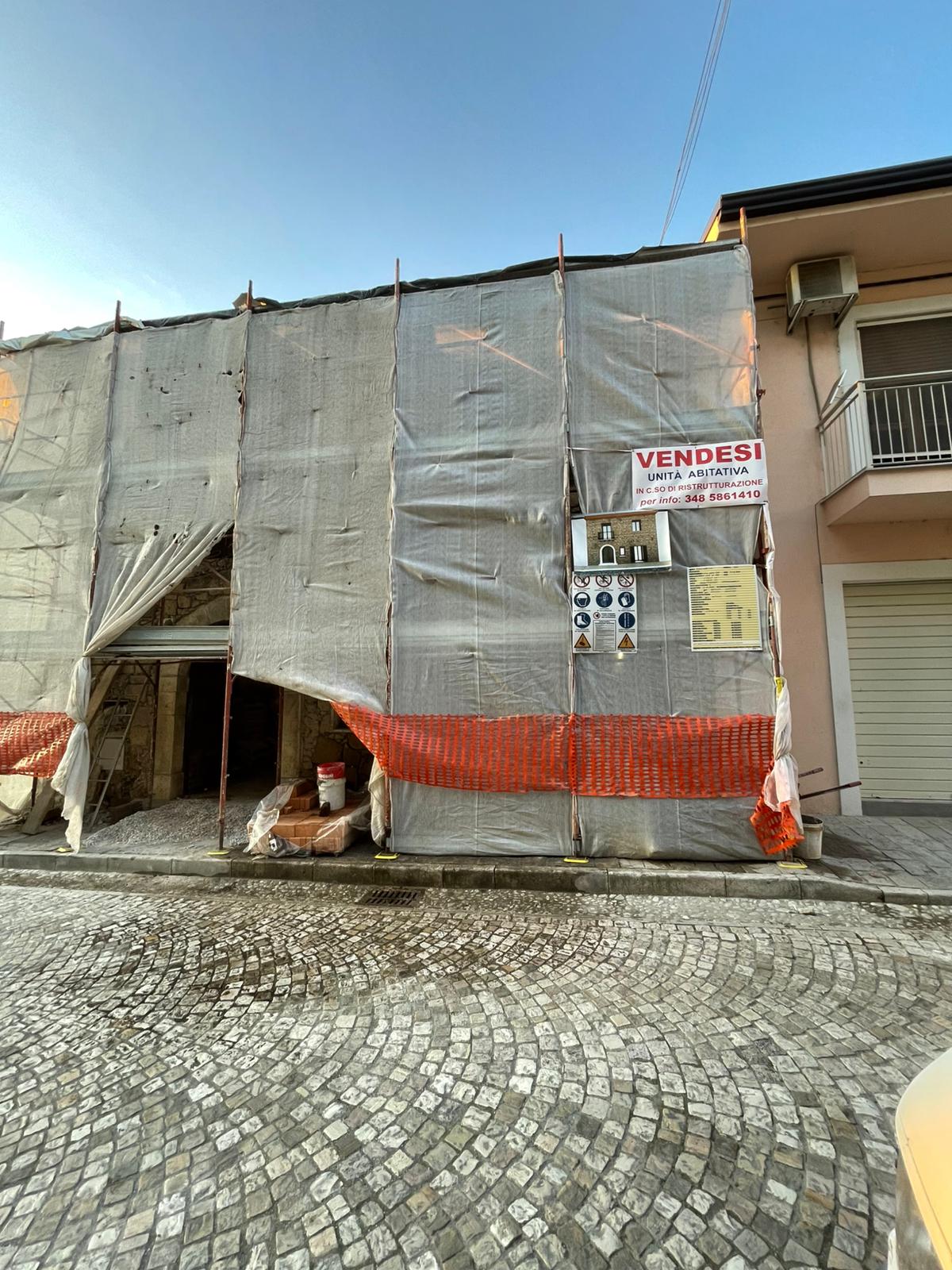 Unità Abitativa in corso di Ristrutturazione